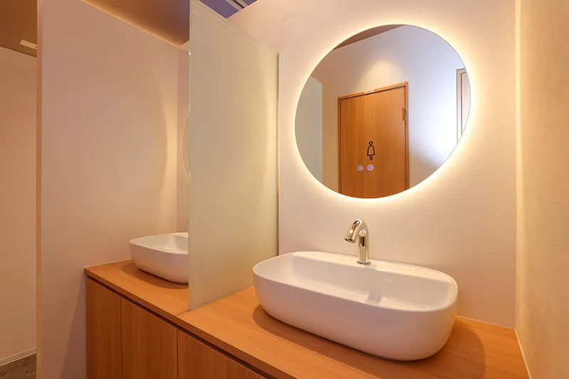 パウダールーム